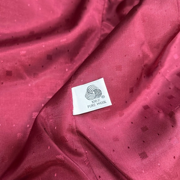 Talbots Burgundy Long Sleeve Wool Double Breasted Gold Button Blazer Women 6P - Picture 7 of 10